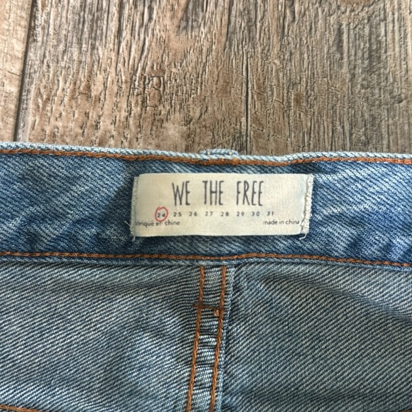 WE THE FREE BEAUTIFUL JEAN SKIRT, SIZE 24 - Picture 6 of 11